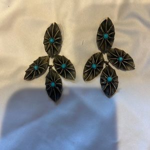 Rare Kendra Scott earrings!